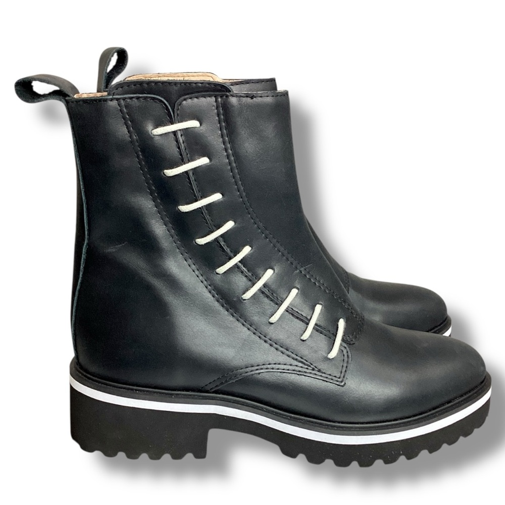 All Black Black Leather Side Cord Bootie Lug Combat Boots almond toe size 39 EU
